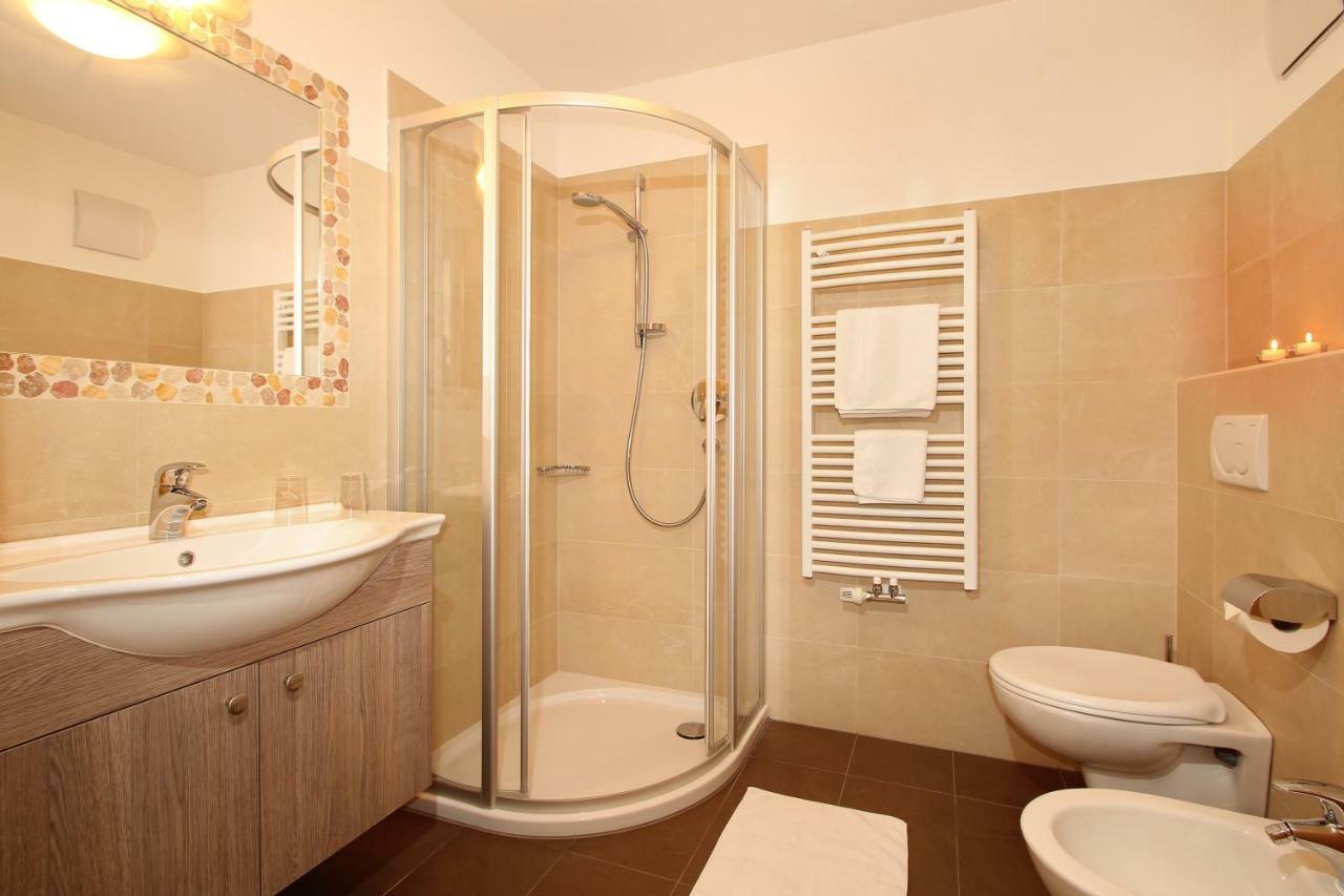 Ferienwohnung Mair Am Bach Брунико Екстериор снимка