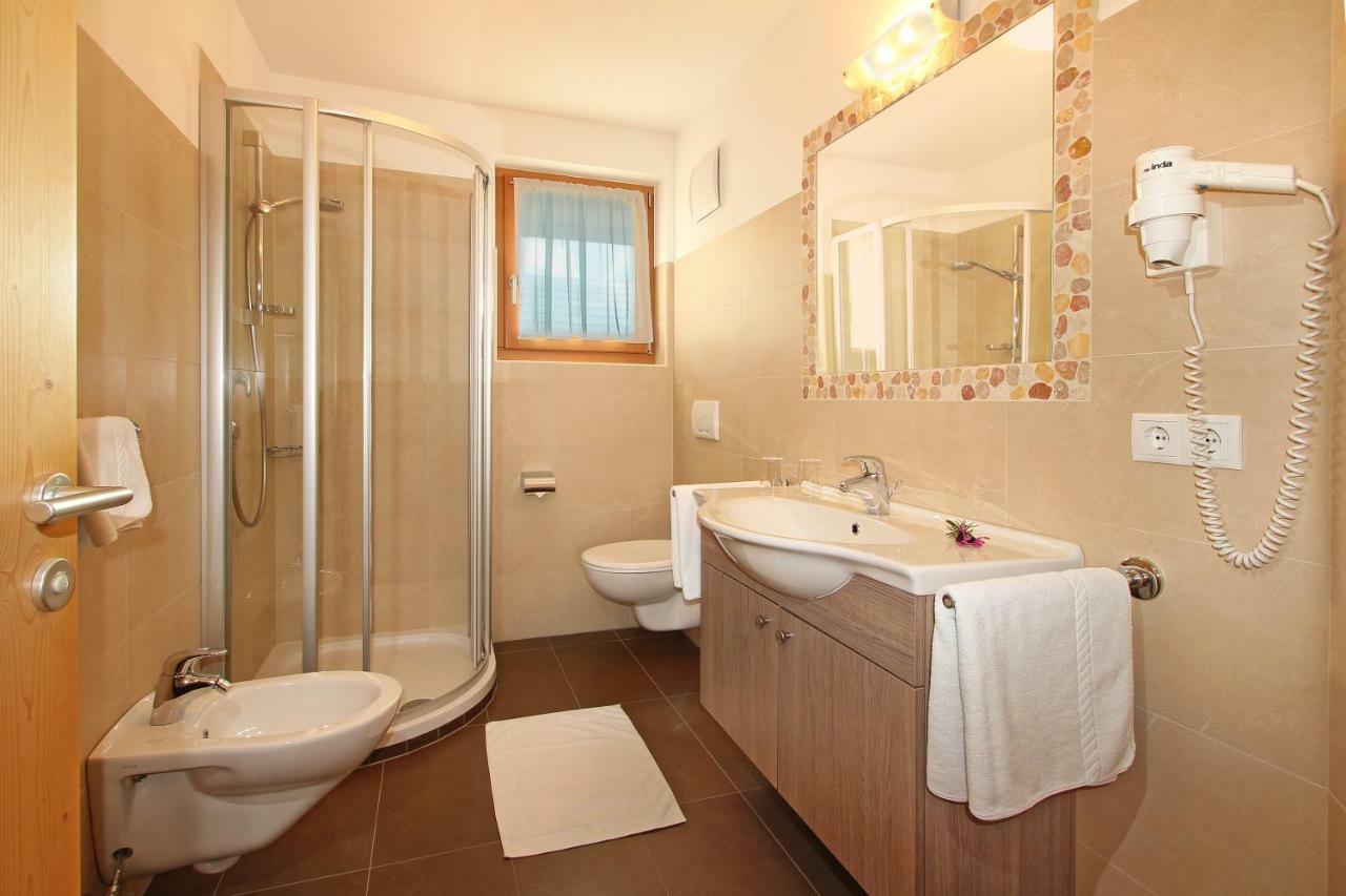 Ferienwohnung Mair Am Bach Брунико Екстериор снимка